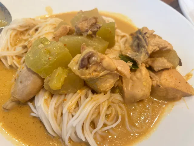 Caysorn Thai