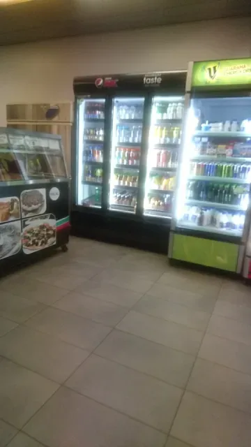 Cedars Pizza & Bakery