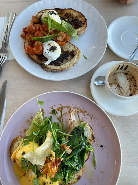 Celsius Coffee & Dining