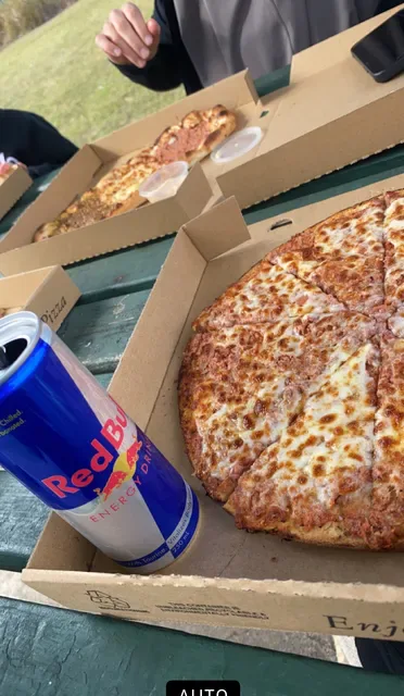 Cesars Pizza House