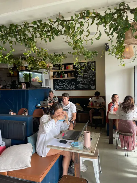 Chapter One Café