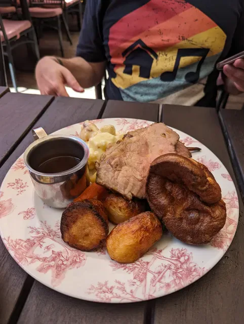 Charing Cross Hotel