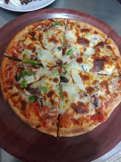 Charing Cross Pizza