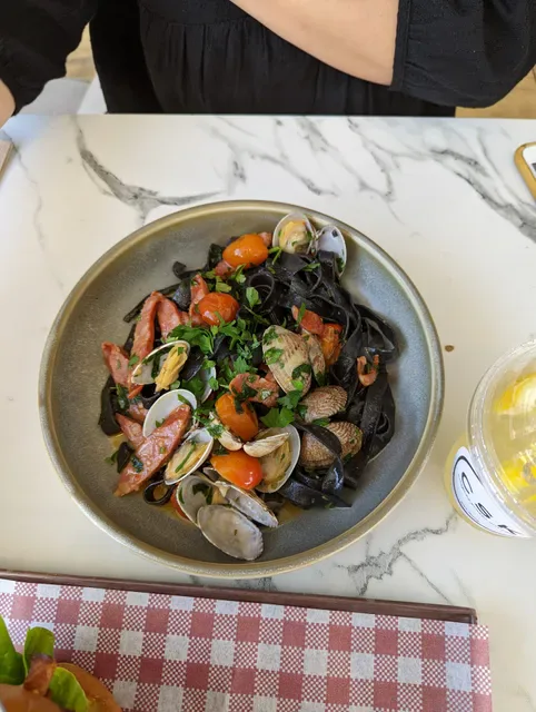 Charles Street Kitchen Putney