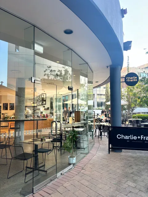 Charlie + Franks St Leonards