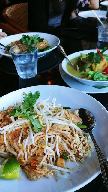 Chedi Thai