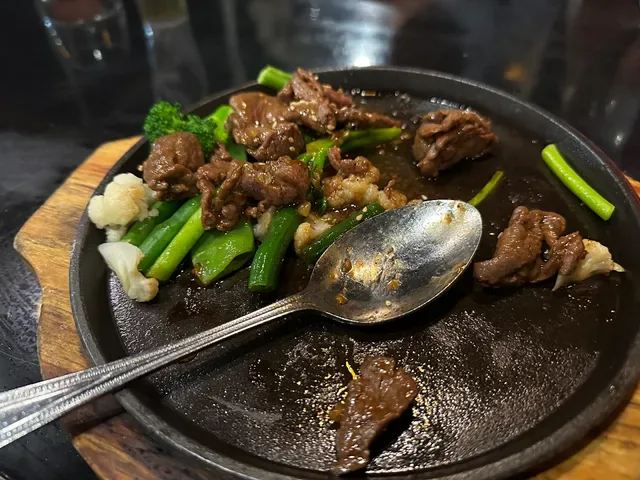 Chedi Thai