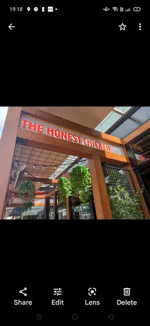 The Honest Chicken (Cherrybrook)