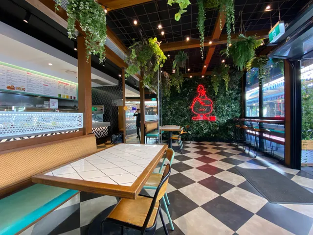 The Honest Chicken (Cherrybrook)