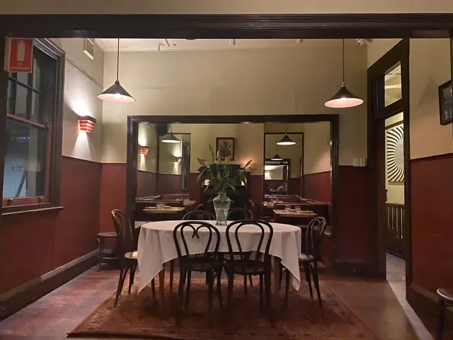 Chez Crix