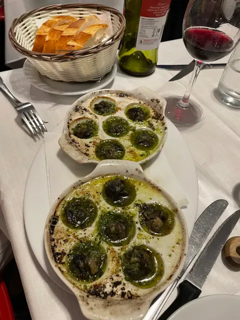 Chez Maurice Et Linda