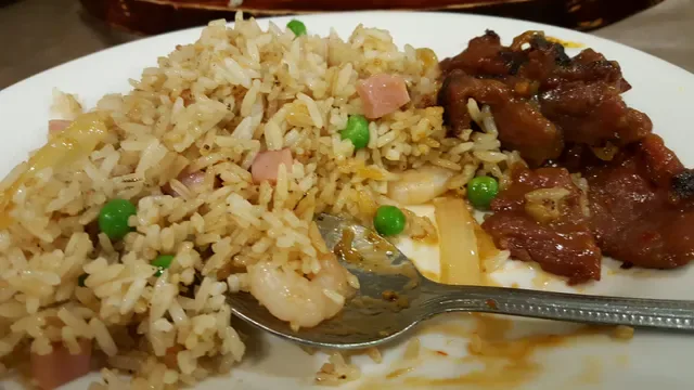 Chow's Pine Garden Restaurant
