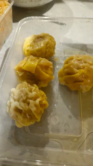 Chow's Pine Garden Restaurant