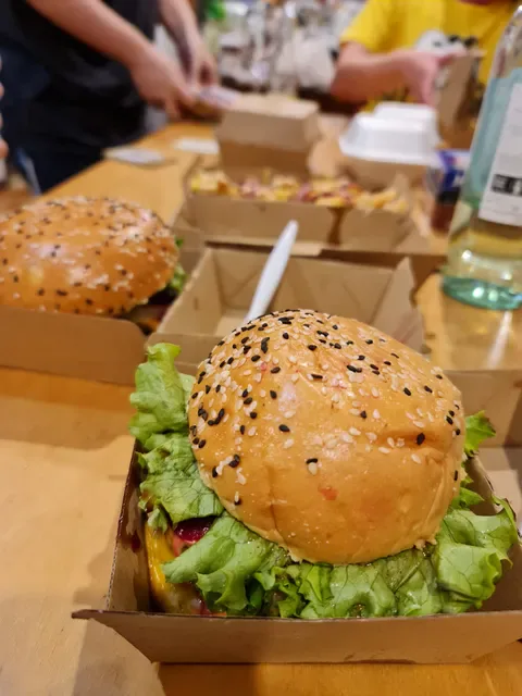Chubby Buns Burgers Lansvale