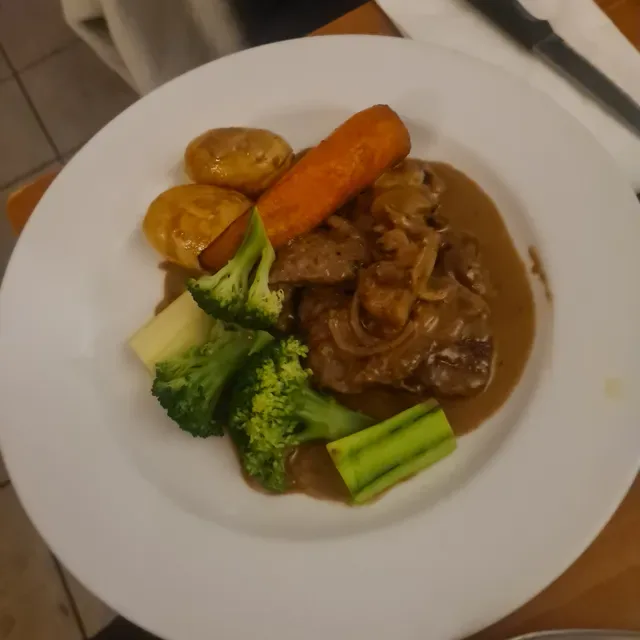Cj's French & Fondue Restaurant