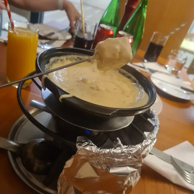 Cj's French & Fondue Restaurant
