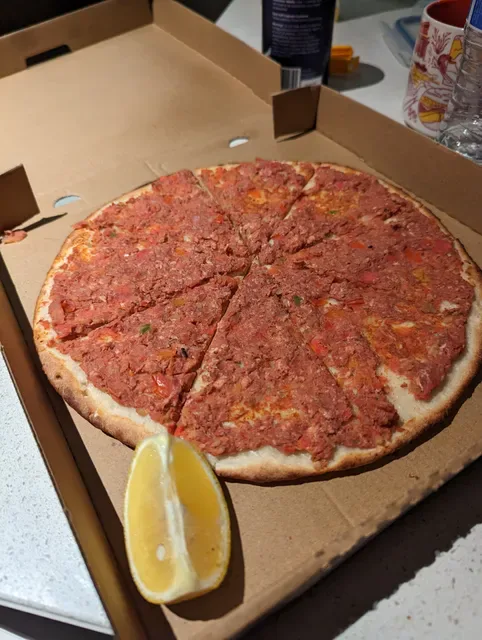 Classic Manoosh and Pizza Prestons