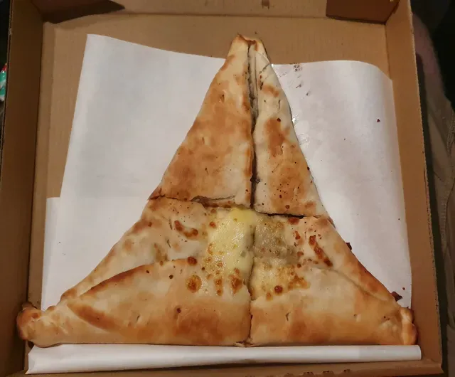 Classic Manoosh and Pizza Prestons