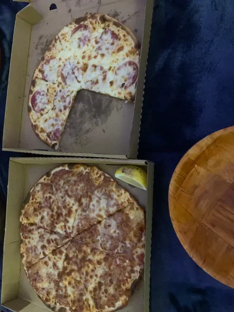Classic Manoosh and Pizza Prestons