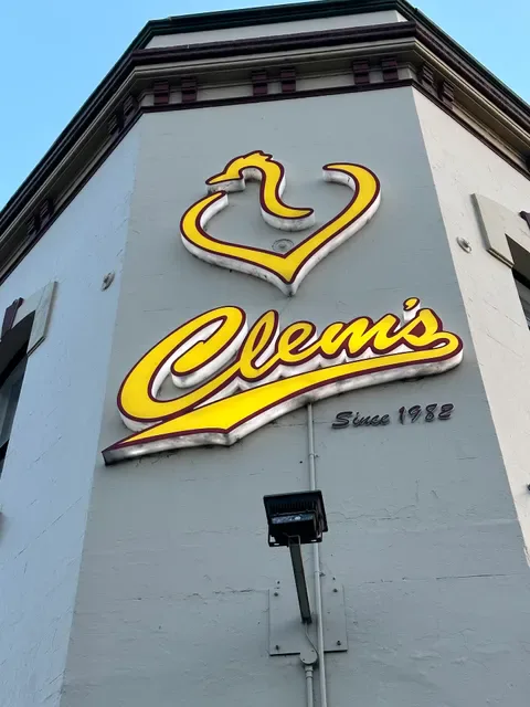 CLEM'S