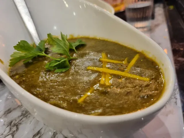 Clever Chachi - Best Indian Restaurant & Bar in Castle Hill
