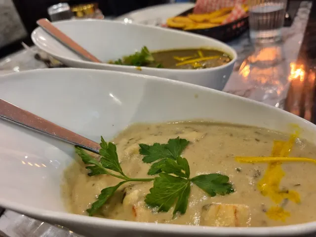 Clever Chachi - Best Indian Restaurant & Bar in Castle Hill