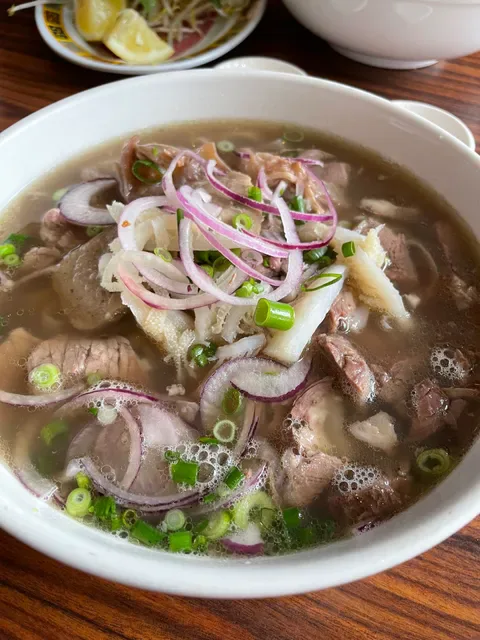 Cliff Cafe & Pho (Pho HoHoHo)