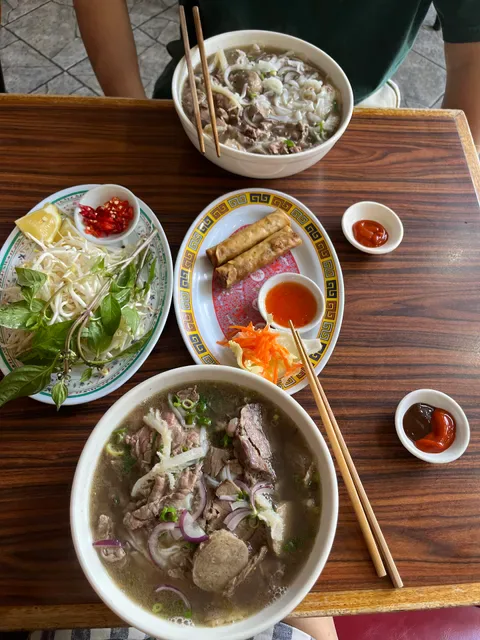 Cliff Cafe & Pho (Pho HoHoHo)