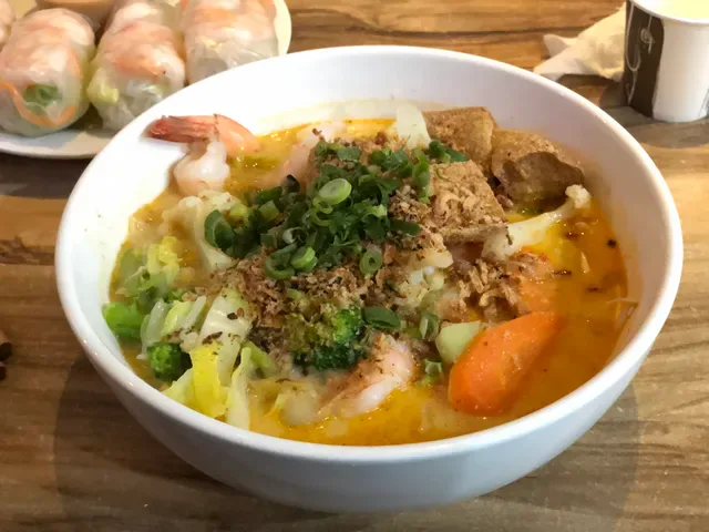 Cliff Cafe & Pho (Pho HoHoHo)