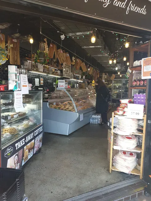 Con's Continental Deli