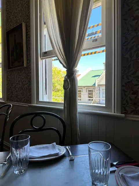 Continental Deli Bar Bistro Newtown