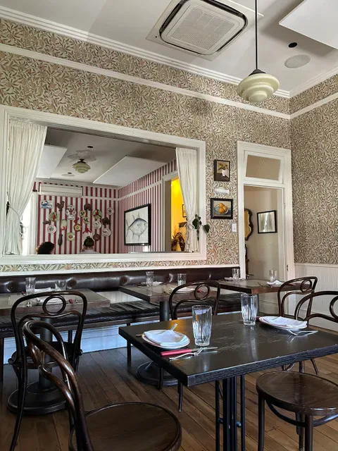Continental Deli Bar Bistro Newtown