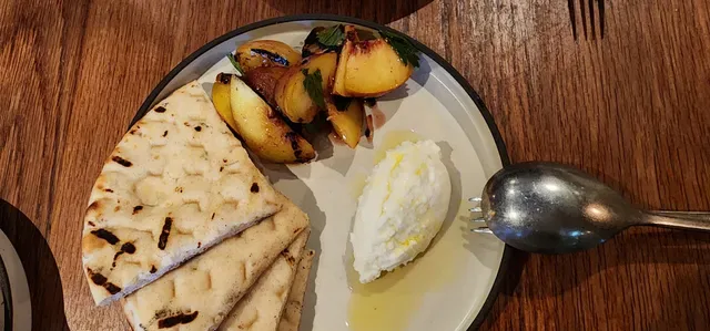 Coogee Wine Room - Restaurant & Bar