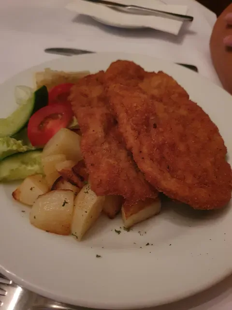 Corner 75 Hungarian Restaurant