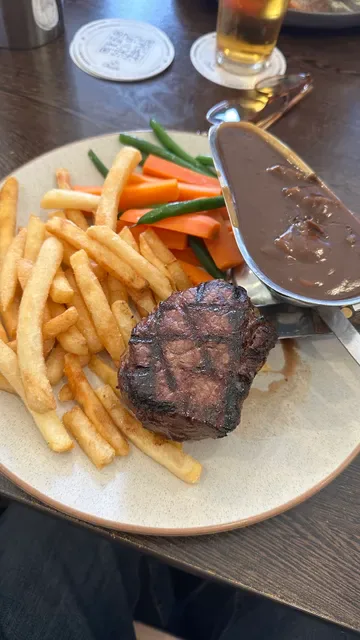 Cove Bar Grill
