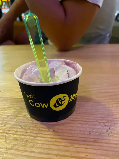 Cow & The Moon