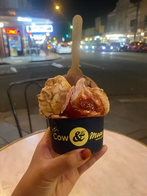 Cow & The Moon