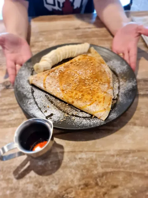 Crepe House Cafe