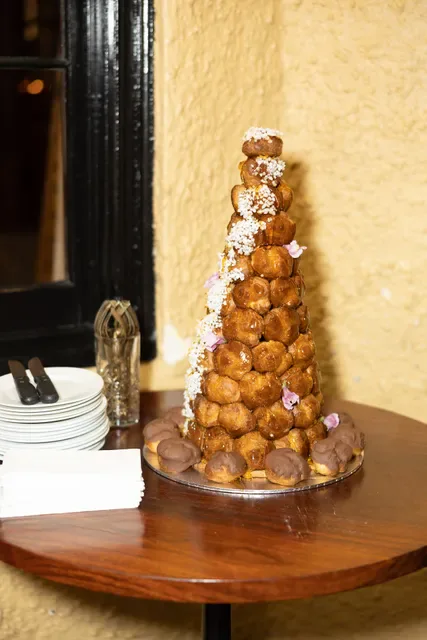 Croquembouche Patisserie