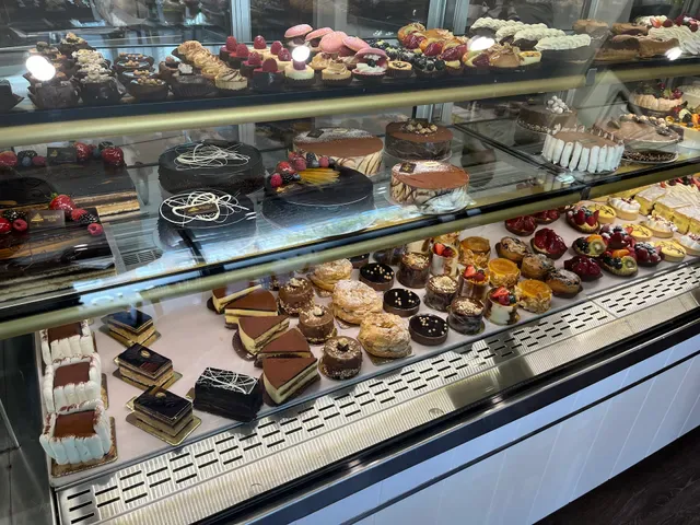Croquembouche Patisserie