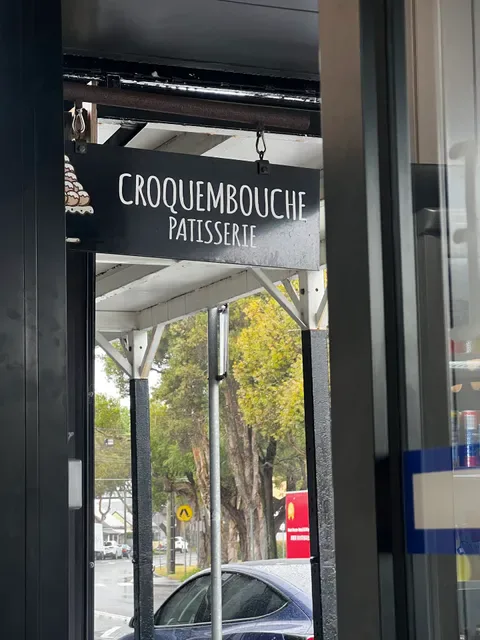 Croquembouche Patisserie