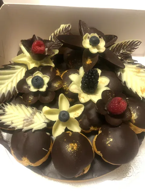 Croquembouche Patisserie
