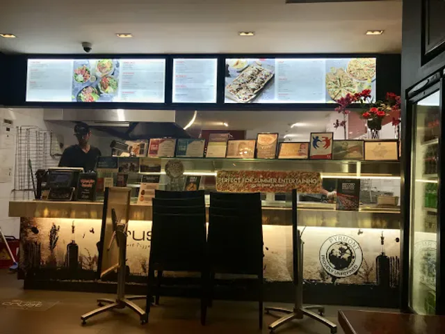 Crust Pizza Pyrmont