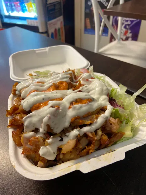 Cuzzy's Kebab