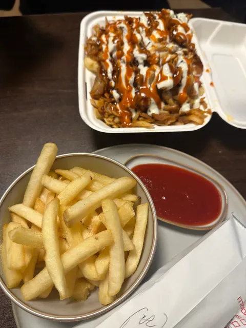 Cuzzy's Kebab