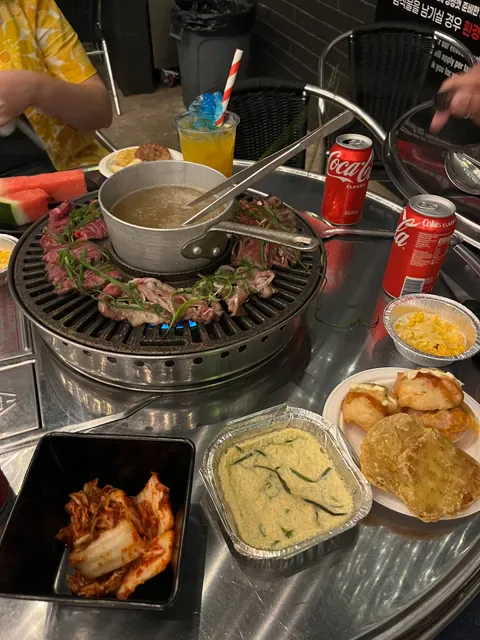 Dawn House Buffet