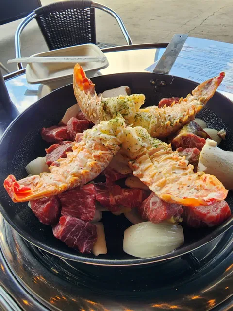 Dawn House Buffet