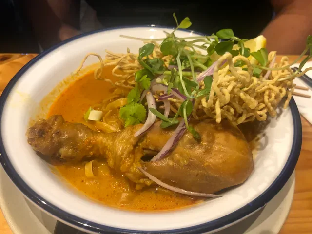 De Lanna Thai Street Cuisine