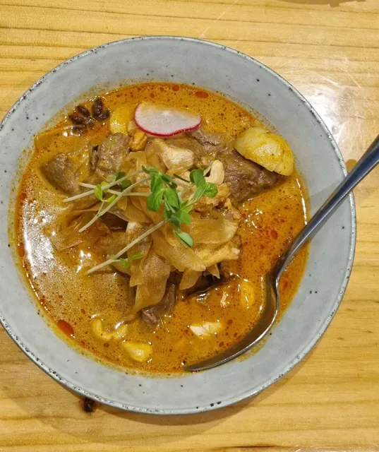 De Lanna Thai Street Cuisine