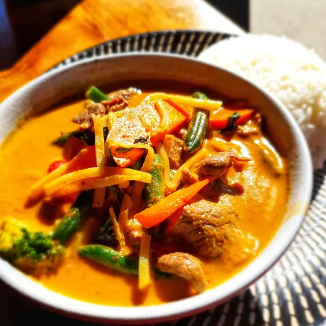 De Lanna Thai Street Cuisine